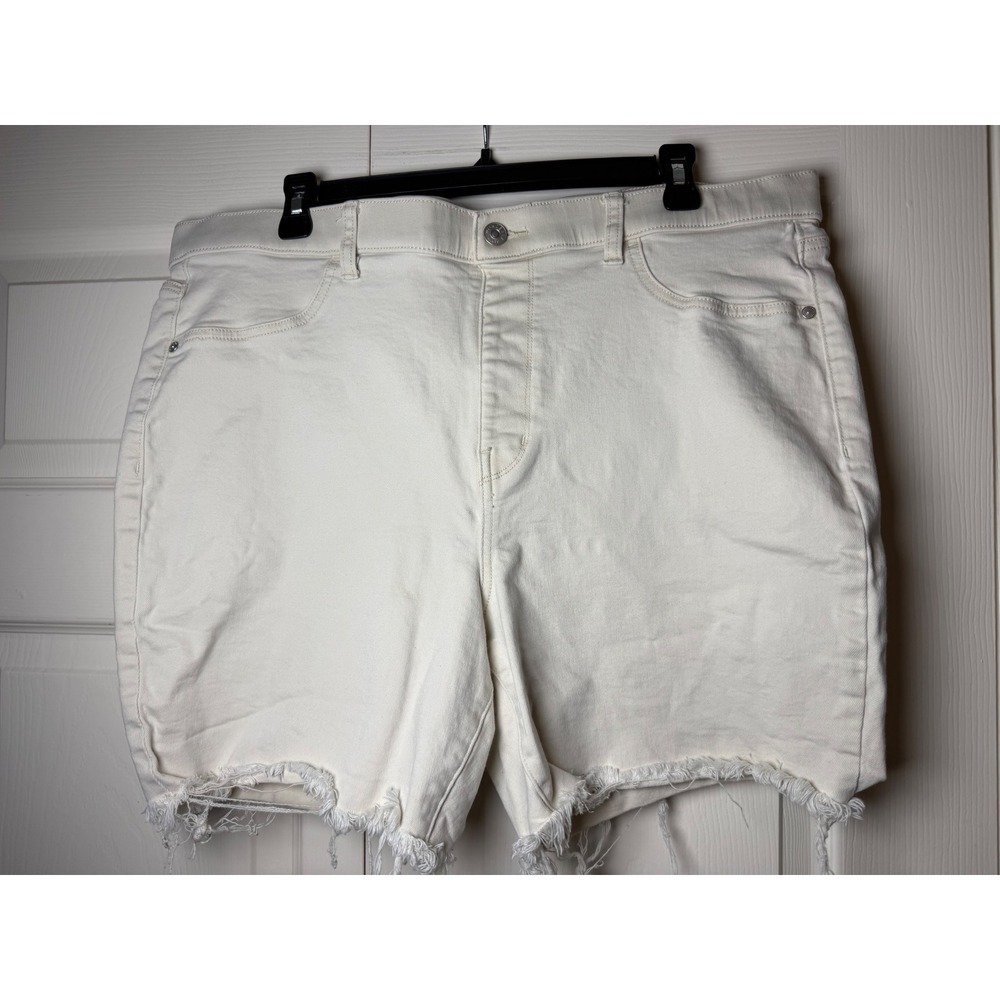 Wonderly White High Rise Pull On Denim Shorts Frayed Hem‎ Womens 18R